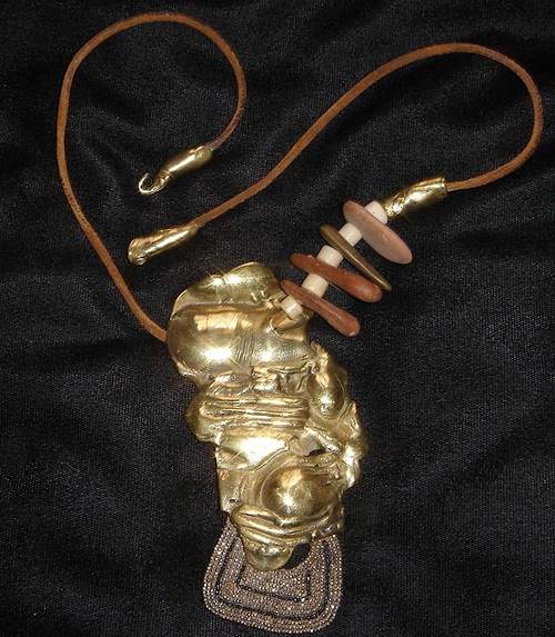 Tour de cou Bronze, perles, brique