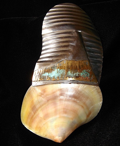BrOChe (acier,laiton & nacre)