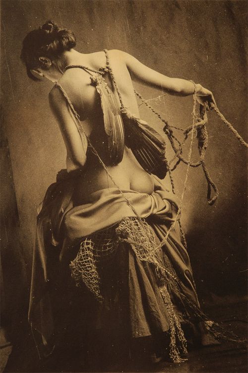Femme sépia