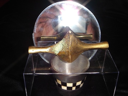 PeTIt BRonZE au MiRRoiR